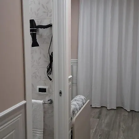 Pensión Voglia Di House 4*
